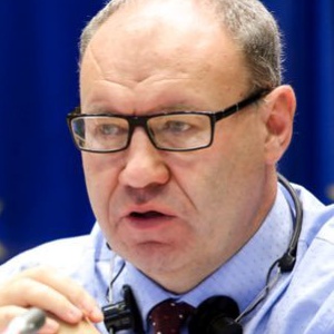 Photo of Derek Vaughan
