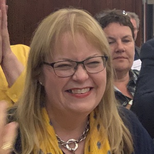 Photo of Julie Gilmour