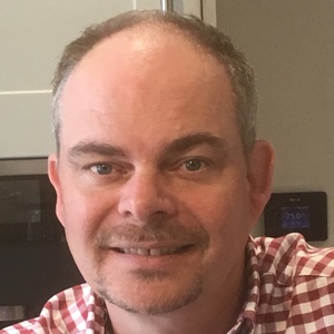 profile photo of Ian Snowdon