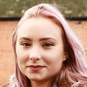 Photo of Jess Barnard