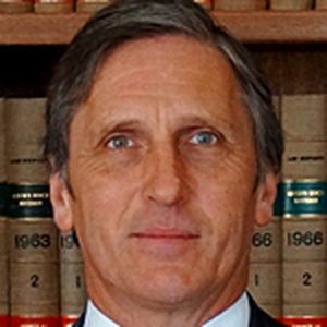 Photo of Stephen Hillier